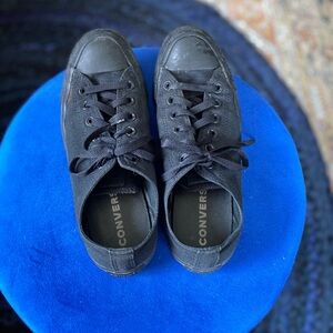 Converse Chuck Taylor All Star canvas low top all black size 9.5
